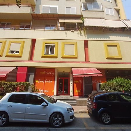 Appartamento Rentapt Tirana Esterno foto
